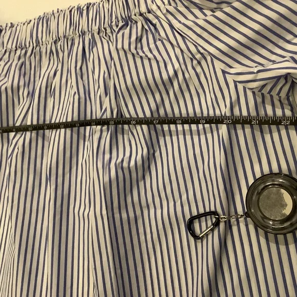 Blouse - Picture 8 of 9